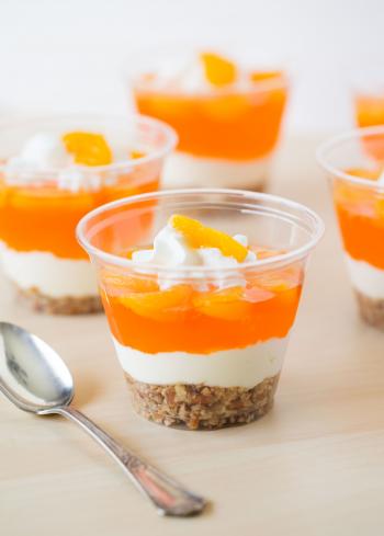 No-Bake Mandarin Orange Pretzel Parfait - I Heart Nap Time