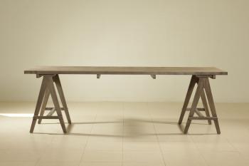 Painter Table - The Design Project