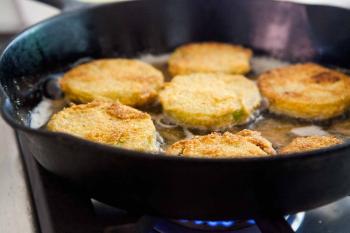 Fried Green Tomatoes Recipe | SimplyRecipes.com