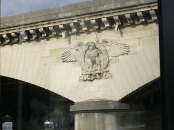 Paris - Eagle carvings