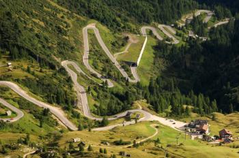 Refuge Fedare Passo Giau Dolomites Superski Grat World War skitour Rooms