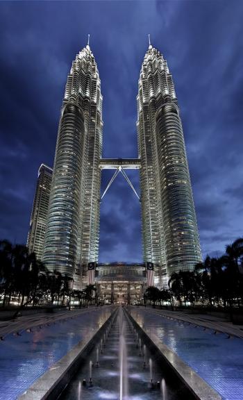 Petronas Towers - Wikipedia