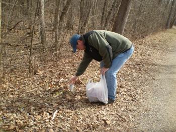 Picking up Trash | C&O Canal Adventures