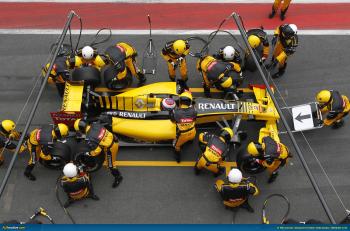 From The Lyons Den - Pit Crew