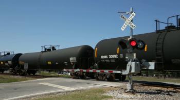 red lights flash on railroad crossing Stock Video Footage - Videoblocks