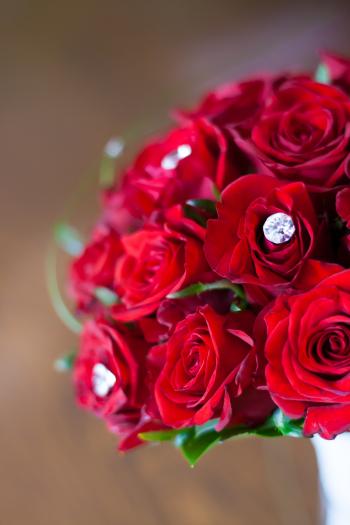 Red roses: bridal bouquet