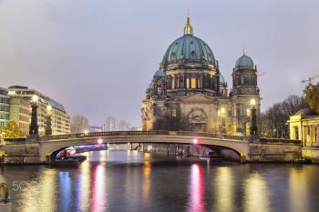 Berlin Cathedral and the bridge across the Spree River ...