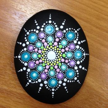 Resultado de imagem para tools for mandala rock painting | Rocks ...