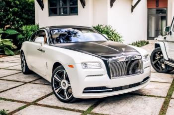 Rolls Royce Wraith White | Miami Exotics | Exotic Car Rentals