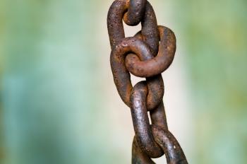 Rusty Iron Chain - Pattern Pictures free textures and free photos