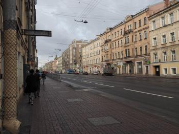File:Saint-petersburg-russia-street-july-2016-001.jpg - Wikimedia ...