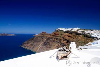 Ferry to Santorini from Athens, Mykonos or any Greek port ...