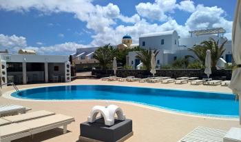 Laokasti Villas Hotel in Oia Santorini | Laokasti Hotel Santorini Island