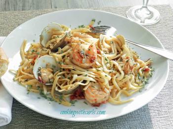 Italian Seafood Pasta & cooking with astrology - Cooking With Curls