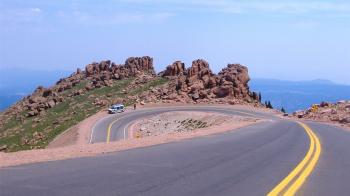 Mountains: Sharp Turn Pikes Peak Highway Van Road View Mountain Full ...