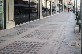 File:Jewelry Trades Building Sidewalk.jpg - Wikimedia Commons