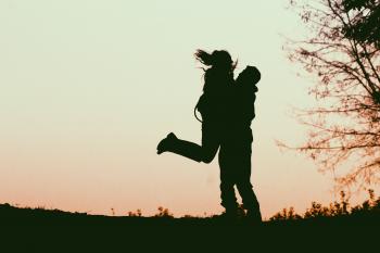 Silhouette of man carrying woman HD wallpaper | Wallpaper Flare