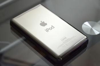Silver Ipod Touch 120 Gb