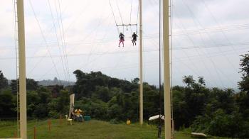 Manilyn + Kim - Sky Swing - Eden Nature Park - August 31, 2015 - YouTube