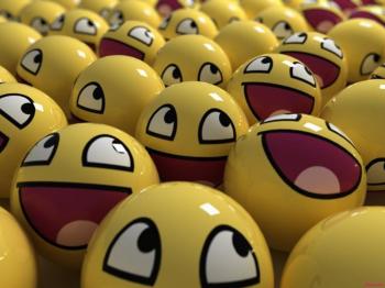 Happy Smiley Face Wallpaper Wallpaper | WallpaperLepi