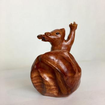 Dramatic Squirrel carved from cedar wood. 3 inches tall - Album on Imgur
