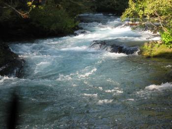 ♥♥ Relaxing 3 Hour Video of a Mountain Stream - YouTube