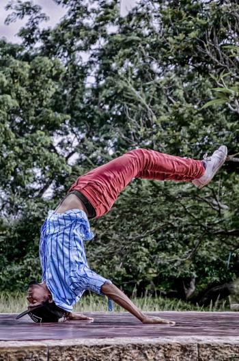 Street Dancer Flexible body capture