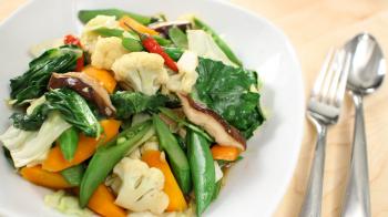Thai Mixed Veg Stir-Fry Recipe ผัดผักรวม - Hot Thai Kitchen! - YouTube