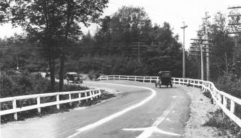 Road surface marking - Wikipedia