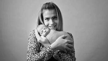 Newborn Sessions at Tiny Feet Photography By Hollie - YouTube