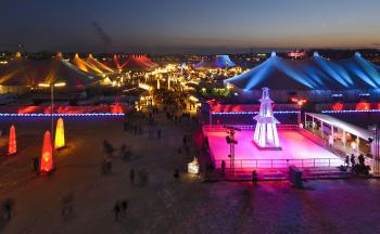 Tollwood München: Veranstaltungen, Konzerte, Theater, Markt