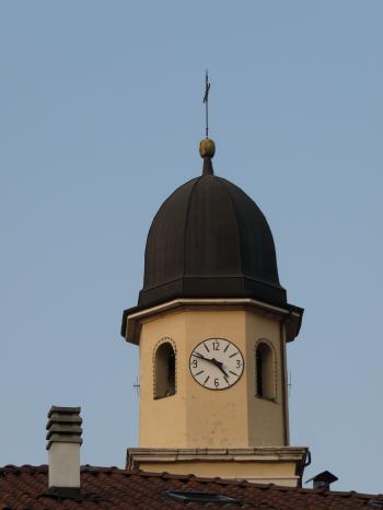File:Trento-Mattarello-San Leonardo-top of church tower from north ...