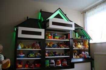 Designed and Customised Furniture 1. - Phoenix Smart Build