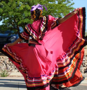 Traditional Mexican Baile Folklorico