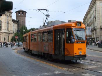 File:Torino tram 2885.jpg - Wikimedia Commons