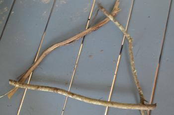 DIY Drift Wood Dream Catcher | Dixie Chixie