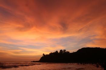 File:Baga beach twilight view.jpg - Wikimedia Commons