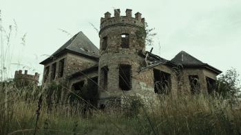 Abandoned Holczer Castle - Urban Exploration - YouTube