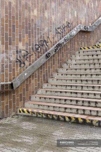 Urban staircase with graffiti on wall — Stock Photo | #177265688