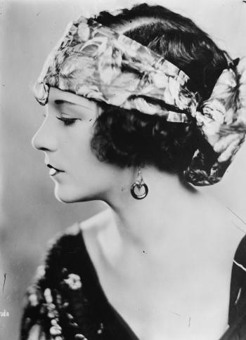 Viola Dana - Wikipedia