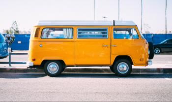 vanlife: The magic recipe that caused hippies to fall in love with ...