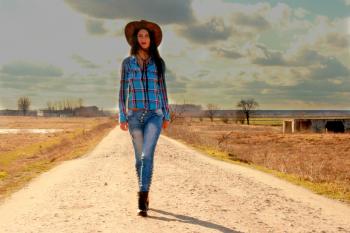 Walking Cowgirl
