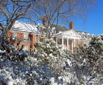 Snow at Hillwood, Washington DC | Winter Wonderland | Pinterest ...