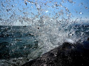 FreeUse - Sea wave lake water drops high quality photo