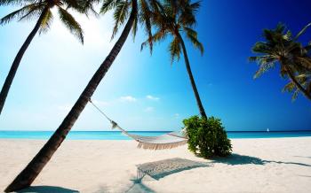 10 Locations with the Finest White Sand Beaches in the World