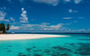 Blue ocean at the white shore wallpaper - Beach wallpapers - #54178