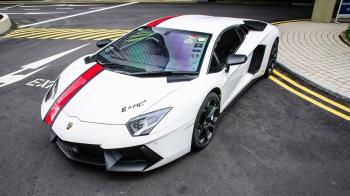 Download Wallpaper 1920x1080 lamborghini aventador, white, sports ...