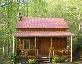 30 Magical Wood Cabins to Inspire Your Next Off-The-Grid Vacay