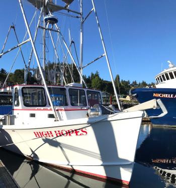 MCM DESIGN: The Boats of Yaquina Bay