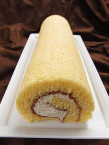 Yellow Baked Roll Pastry